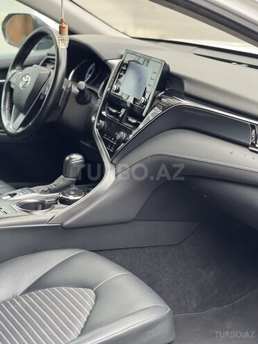 Toyota Camry 2022, 84,300 km - 2.5 l - Bakı