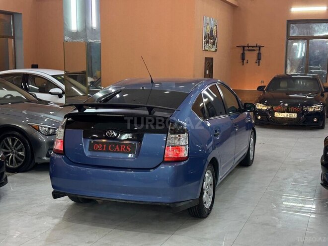 Toyota Prius-9