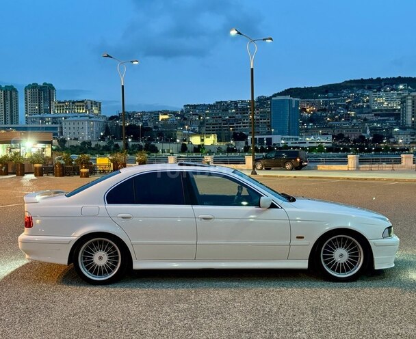 BMW 525 2001, 195,000 km - 2.5 l - Bakı