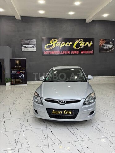 Hyundai i30-2