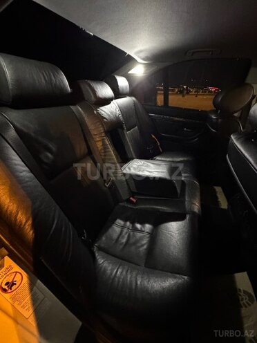BMW 525 2001, 195,000 km - 2.5 l - Bakı
