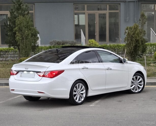 Hyundai Sonata 2011, 155,400 km - 2.0 l - Bakı