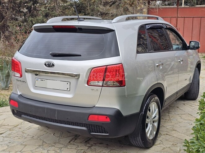 Kia Sorento 2010, 180,500 km - 2.0 л - Bakı