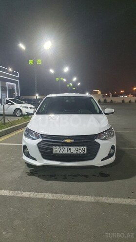 Chevrolet Onix-1