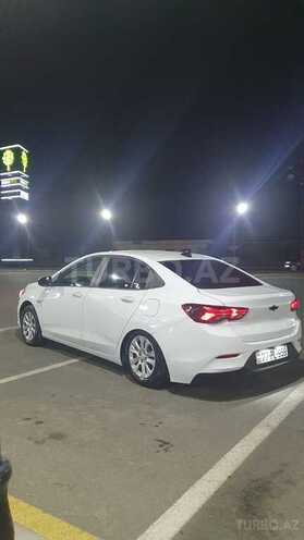 Chevrolet Onix-3