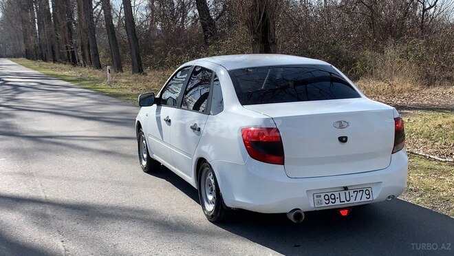LADA (VAZ) Granta-5