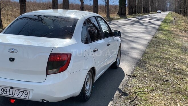 LADA (VAZ) Granta-15