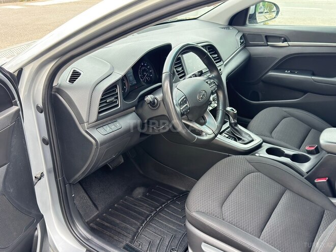 Hyundai Elantra 2019, 147,000 km - 2.0 l - Bakı