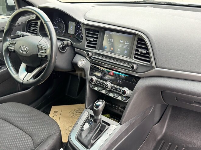 Hyundai Elantra 2019, 147,000 km - 2.0 l - Bakı
