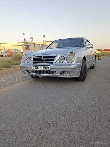 Mercedes E 240 2000, 420,000 km - 2.6 l - Bakı