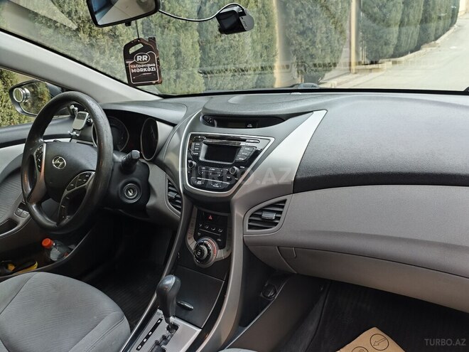 Hyundai Elantra 2013, 284,210 km - 1.8 л - Bakı