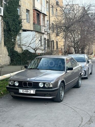 BMW 525 1992, 347,000 km - 2.5 l - Bakı