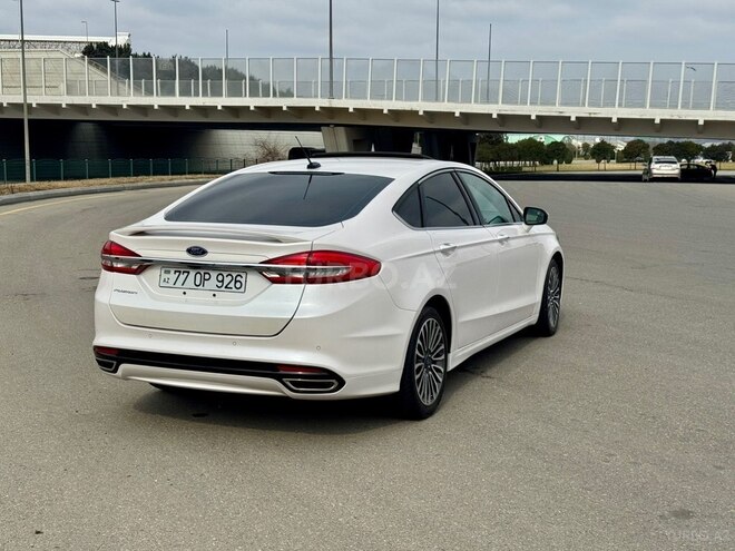 Ford Fusion (North America) 2018, 107,000 km - 2.0 l - Bakı