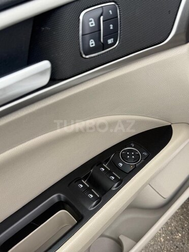 Ford Fusion (North America) 2018, 107,000 km - 2.0 l - Bakı