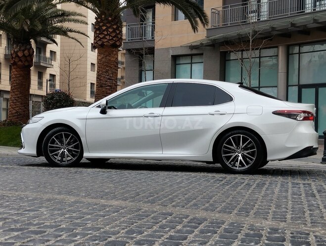 Toyota Camry 2021, 100,100 km - 2.5 l - Bakı