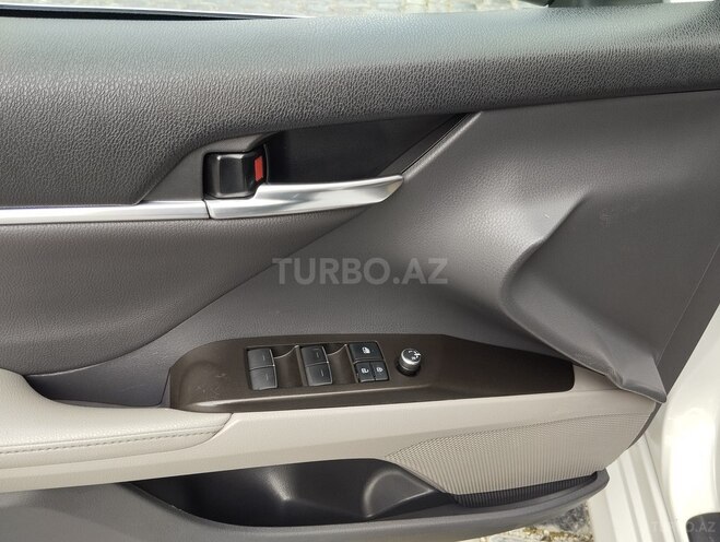 Toyota Camry 2021, 100,100 km - 2.5 l - Bakı