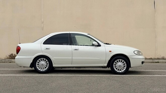 Nissan Sunny 2007, 264,000 km - 1.6 л - Bakı