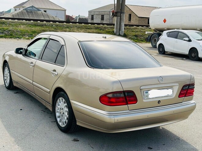 Mercedes E 270 2000, 343,200 km - 2.7 л - Bakı