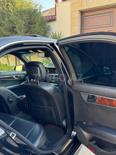 Mercedes C 250 2011, 283,000 km - 1.8 l - Bakı
