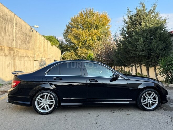 Mercedes C 250 2011, 283,000 km - 1.8 l - Bakı