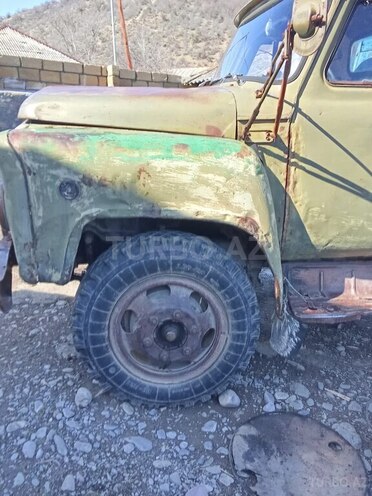 GAZ 53-3