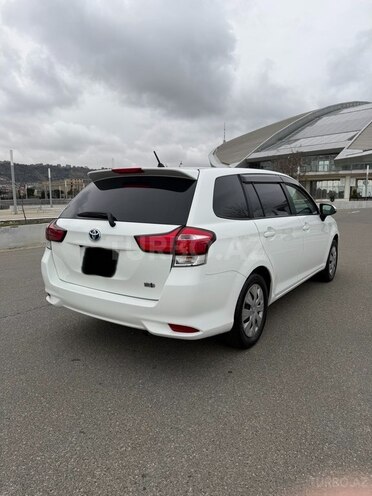 Toyota Corolla Fielder 2016, 233,000 km - 1.5 л - Bakı