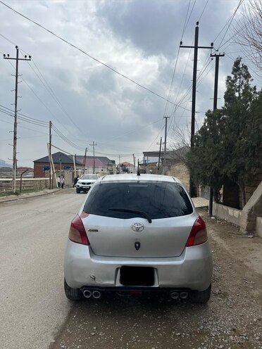Toyota Vitz 2005, 300,000 km - 1.0 л - Bakı