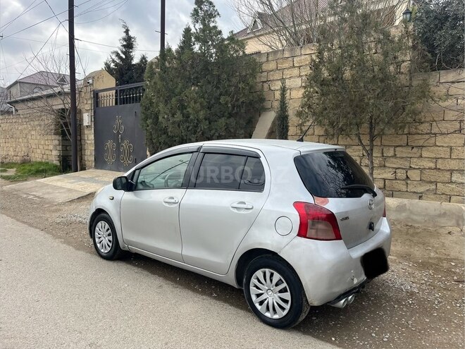 Toyota Vitz 2005, 300,000 km - 1.0 л - Bakı