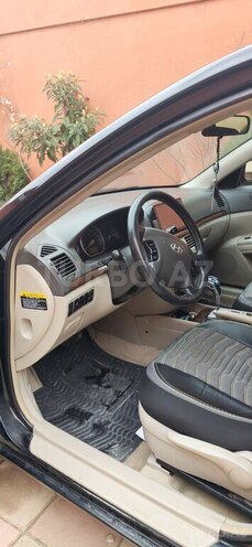 Hyundai Sonata-4