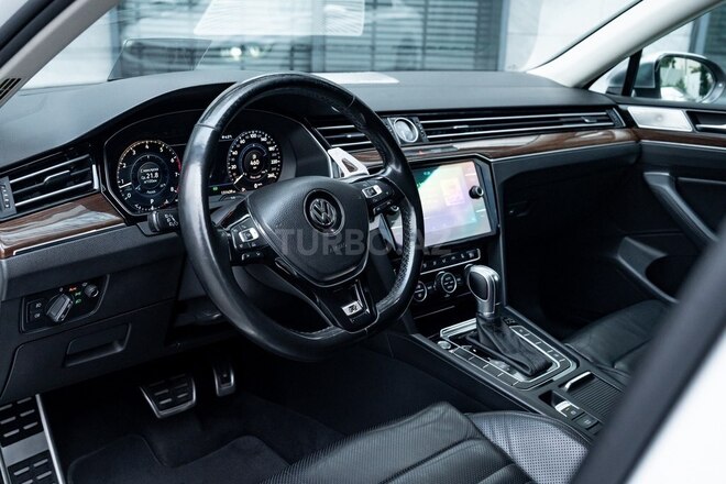 Volkswagen Passat 2018, 136,000 km - 1.8 l - Bakı