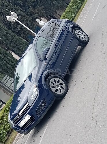 Opel Astra 2004, 286,000 km - 1.4 l - Bakı