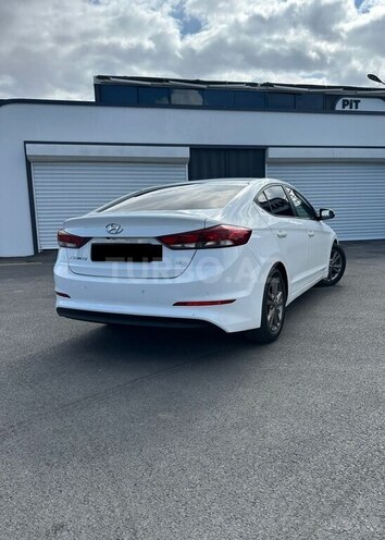 Hyundai Avante 2018, 144,000 km - 1.6 л - Gəncə