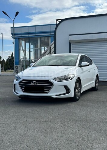 Hyundai Avante 2018, 144,000 km - 1.6 л - Gəncə