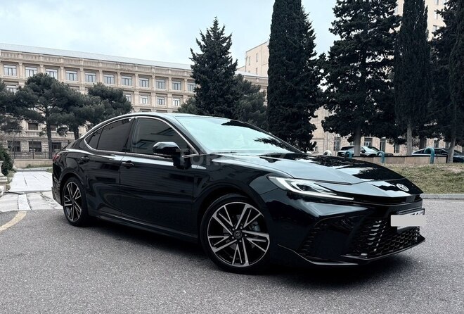 Toyota Camry 2024, 12,000 km - 2.0 l - Bakı
