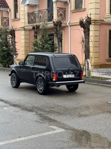 LADA (VAZ) Niva 2021, 120,000 km - 1.7 l - Şamaxı