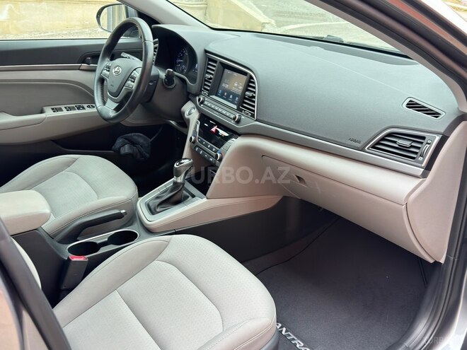 Hyundai Elantra 2018, 123,000 km - 2.0 l - Bakı