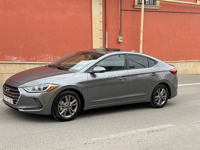 Hyundai Elantra 2018, 123,000 km - 2.0 l - Bakı