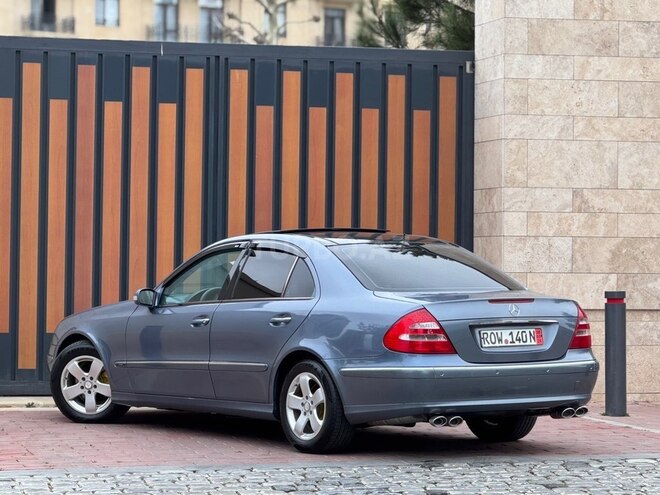 Mercedes E 200 2004, 280,000 km - 1.8 l - Bakı
