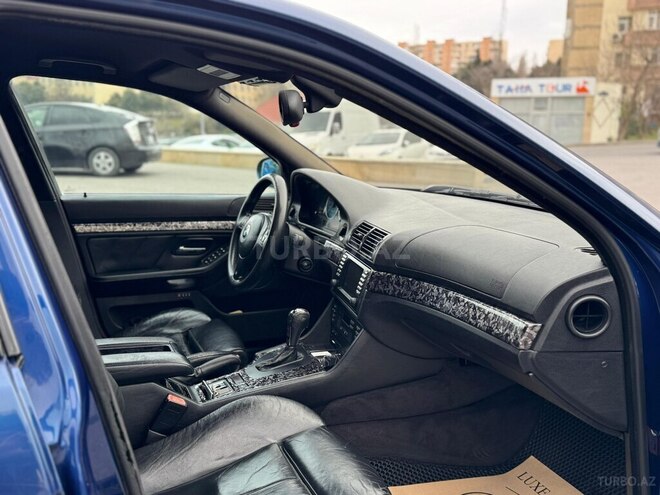 BMW 525 2002, 350,000 km - 2.5 l - Bakı