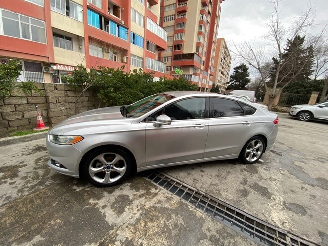 Ford Fusion (North America) 2013, 288,000 km - 1.6 l - Bakı