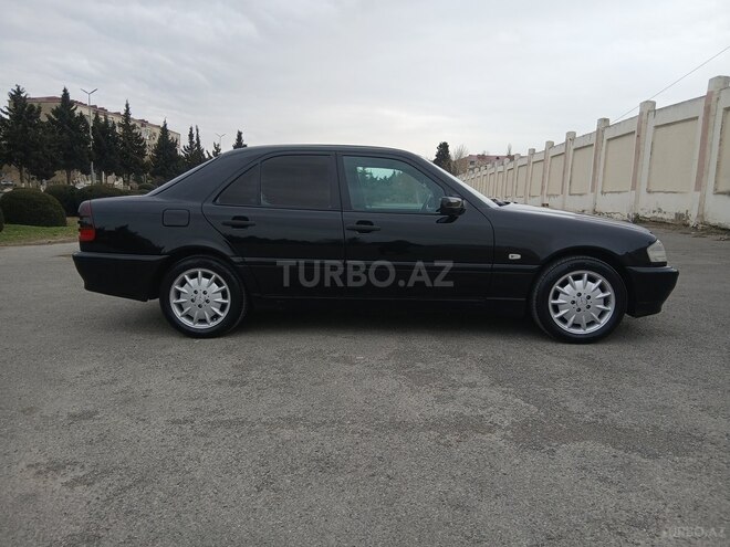 Mercedes C 220 1999, 500,000 km - 2.2 л - Sumqayıt