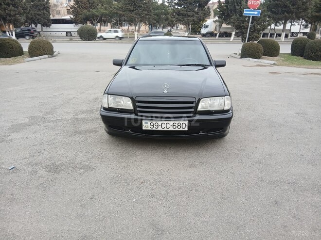 Mercedes C 220 1999, 500,000 km - 2.2 л - Sumqayıt