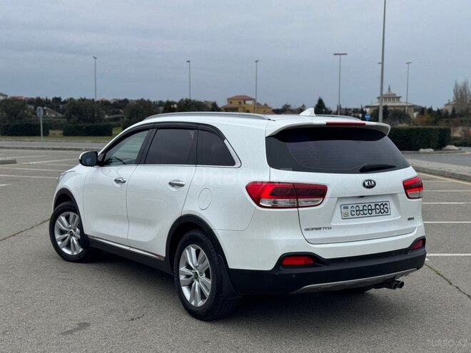 Kia Sorento-3