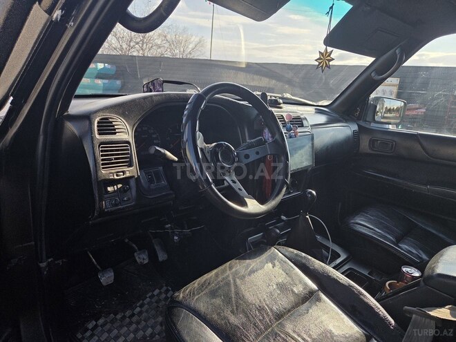 Nissan Patrol 1998, 289,000 km - 3.0 l - Naxçıvan