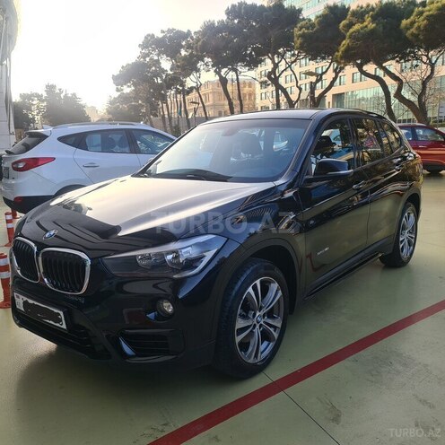 BMW X1-2