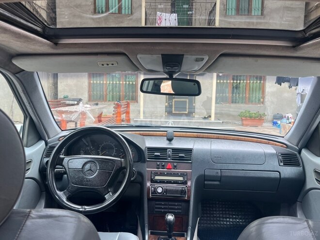 Mercedes C 230 1998, 314,000 km - 2.3 l - Bakı