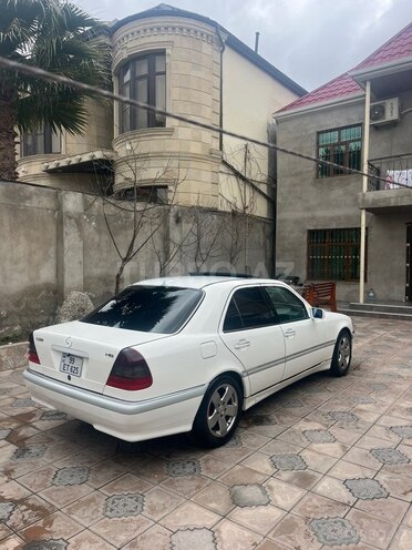 Mercedes C 230 1998, 314,000 km - 2.3 l - Bakı