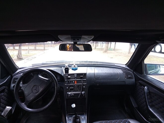 Mercedes C 180-3