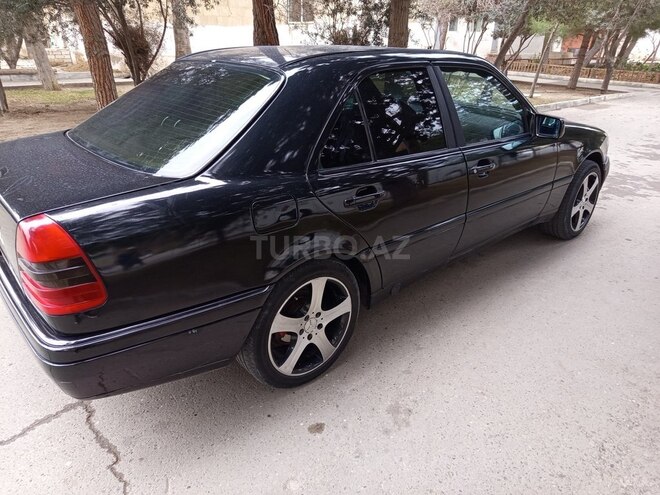 Mercedes C 180-7