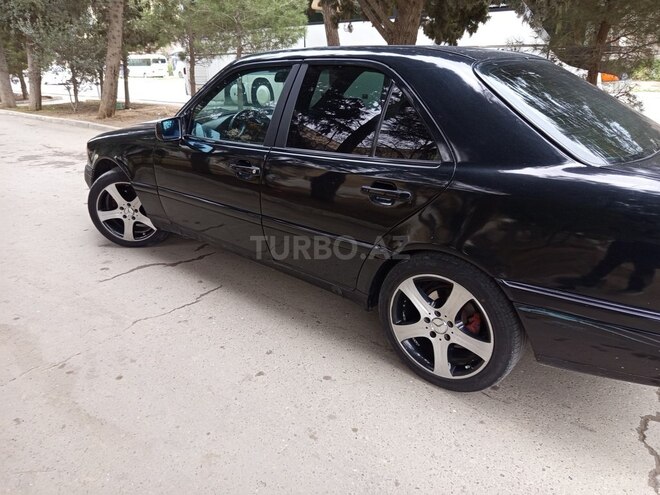 Mercedes C 180-8